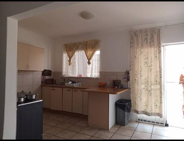 2 BEDROOM APARTMENT FOR SALE IN RANDGATE